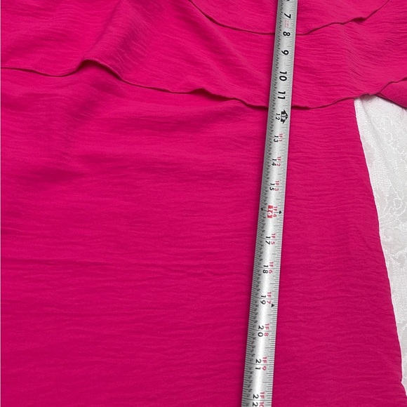 Off-Shoulder Ruffled Blouse - Pink - Picture 4 of 4